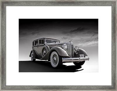 Advert CAR Automobile 1940 Classic Packard Black Framed Art Print B12X5527 